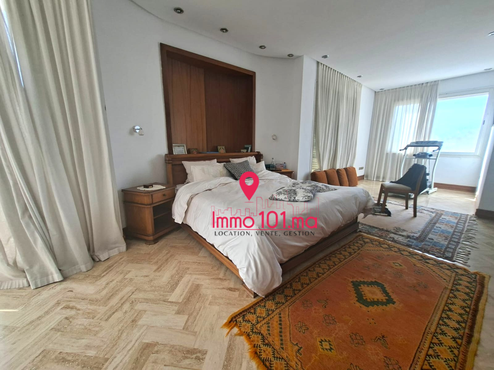 Villa à vendre à Souissi AYV2415